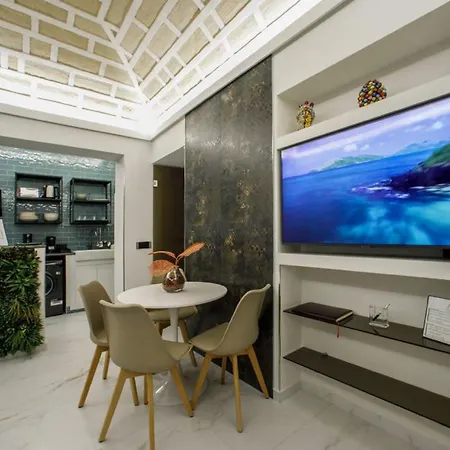 Rb Apartment *