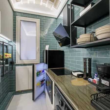 Rb דירה טראפאני